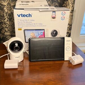 VTech Smart WiFi Baby Monitor with 7” Display & 360° Pan & Tilt HD Camera